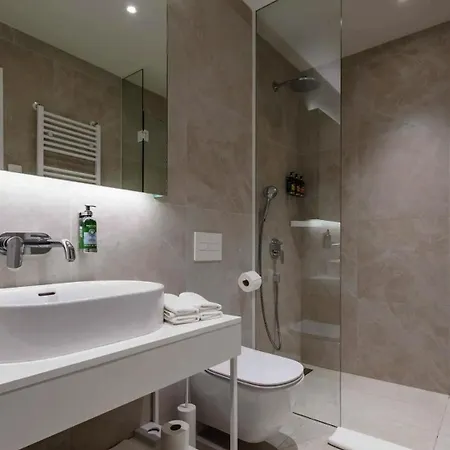 Luxury With Pool & Panoramic Sea Views Apartman *