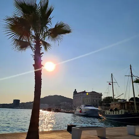 Luxury With Pool & Panoramic Sea Views Apartman Split
